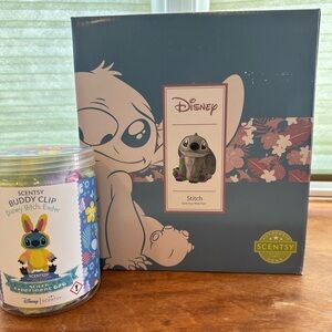 Scentsy Disney Stitch Warmer and Buddy Clip